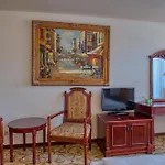 Bellevue אסטרגום