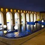 Bellevue מלון אסטרגום