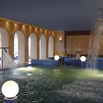 Bellevue 3* אסטרגום