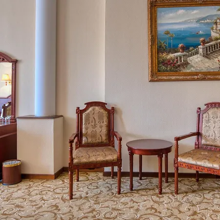 Bellevue Otel Estergon