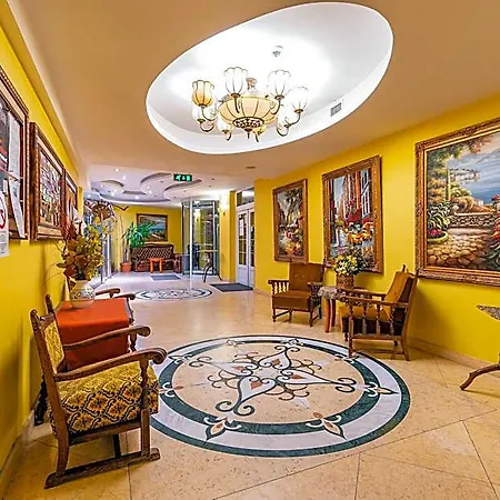 Bellevue Hotel 3*